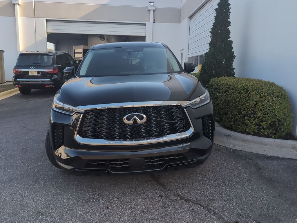 2023 INFINITI QX60 PURE's photo