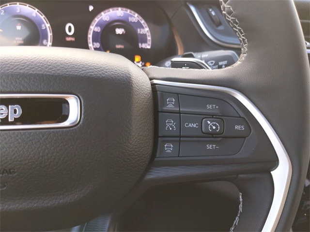 2025 Jeep Grand Cherokee Laredo photo 22