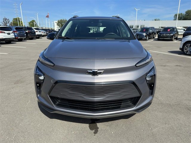 2023 Chevrolet Bolt EUV photo 2