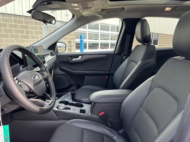 2025 Ford Escape Plug-In Hybrid photo 11