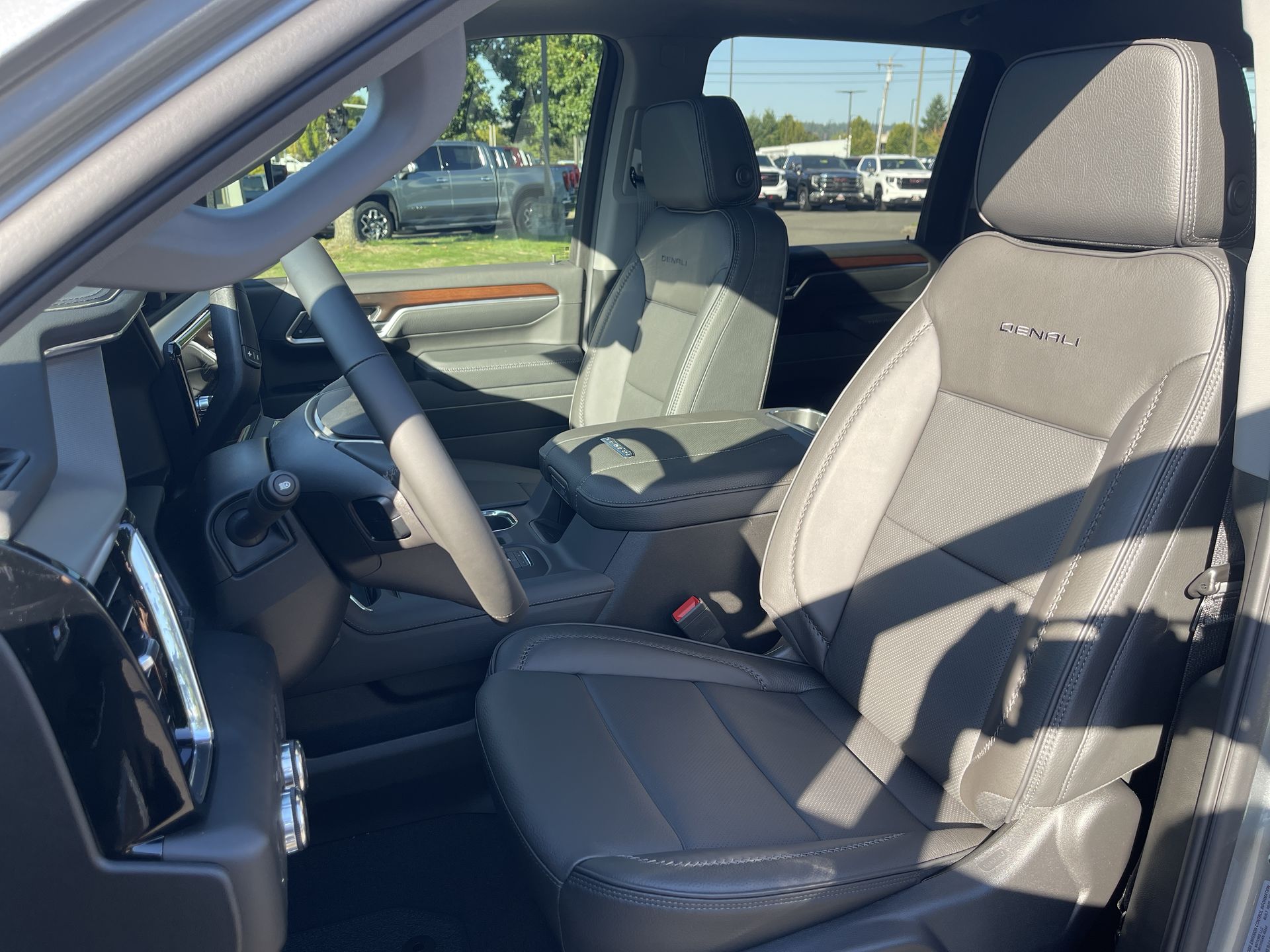 2026 Gmc Sierra 3500 HD Denali photo 20