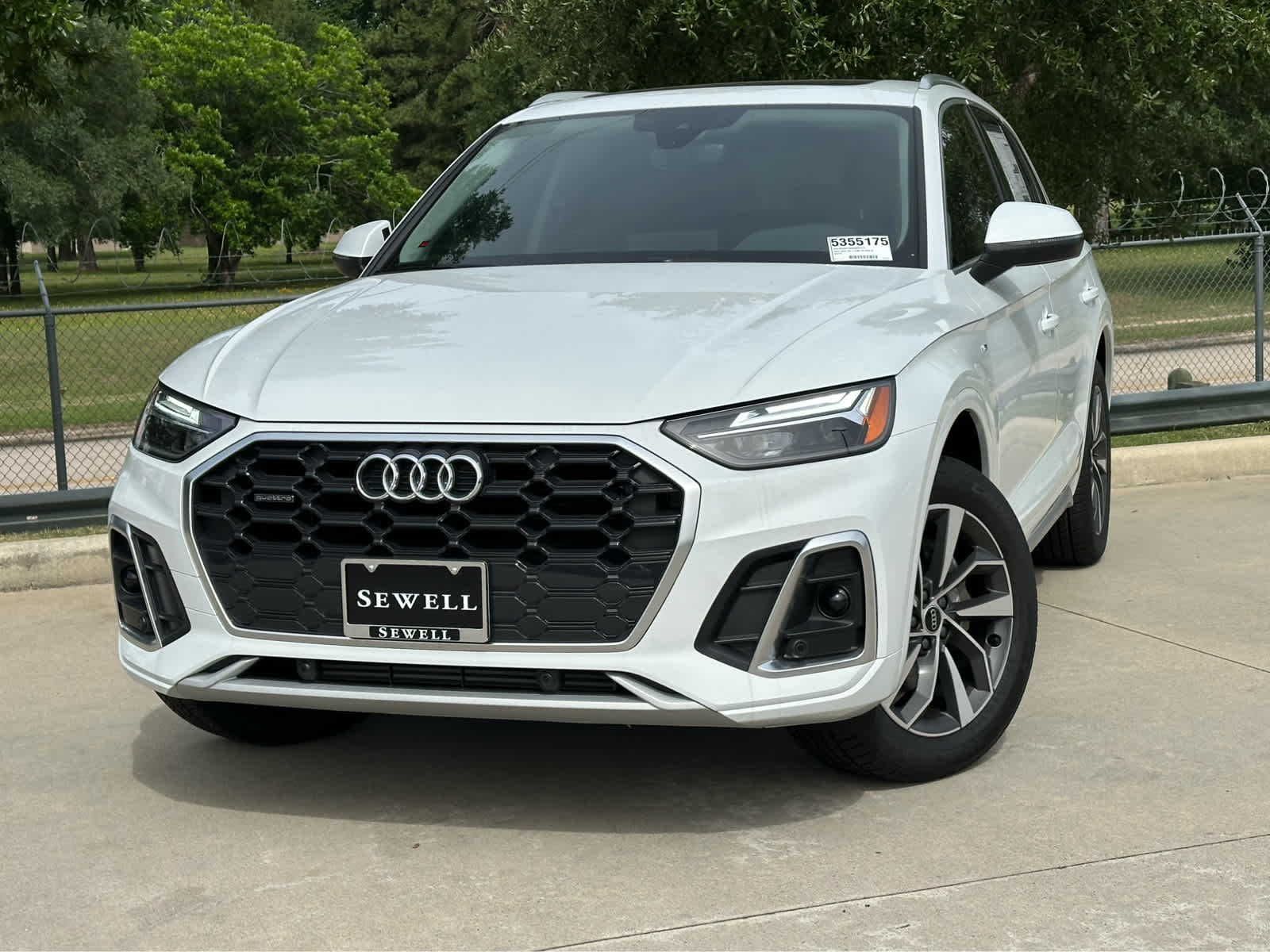 2025 Audi Q5 S line Premium