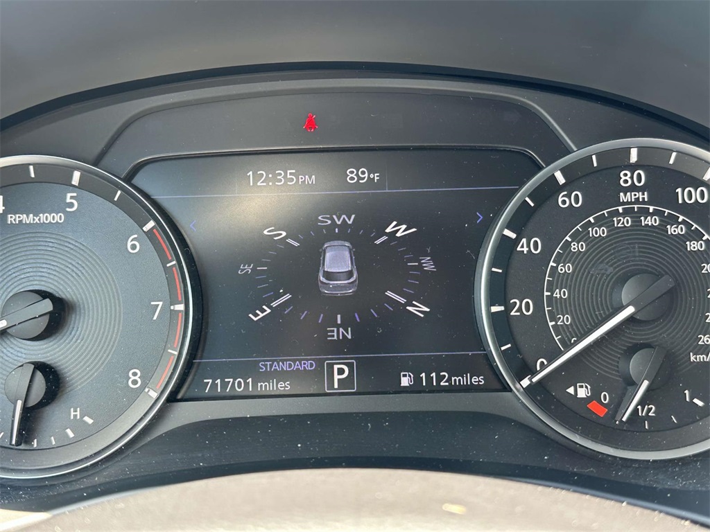 2019 Infiniti QX50 Essential photo 16