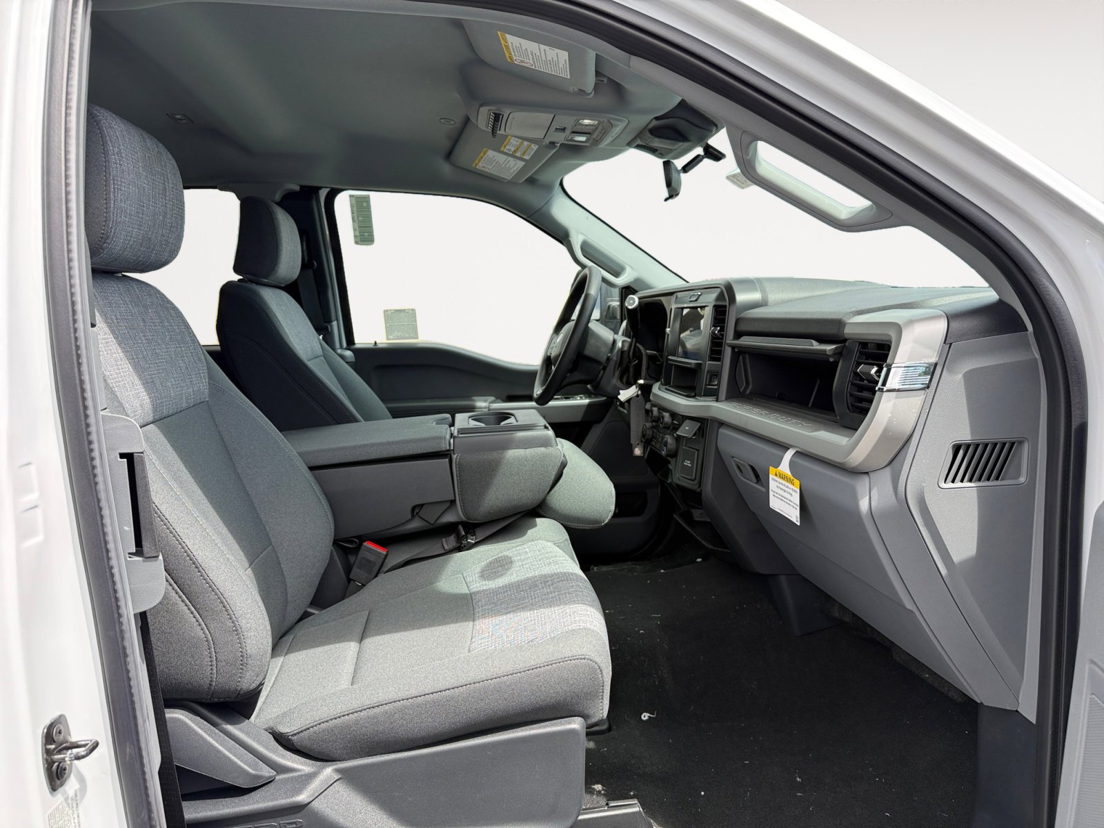 2025 Ford F-350 XLT photo 18