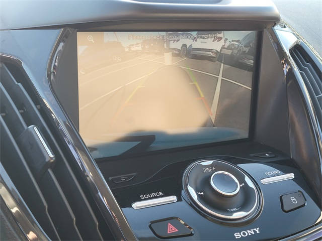 2014 Ford C-Max Hybrid SEL photo 21