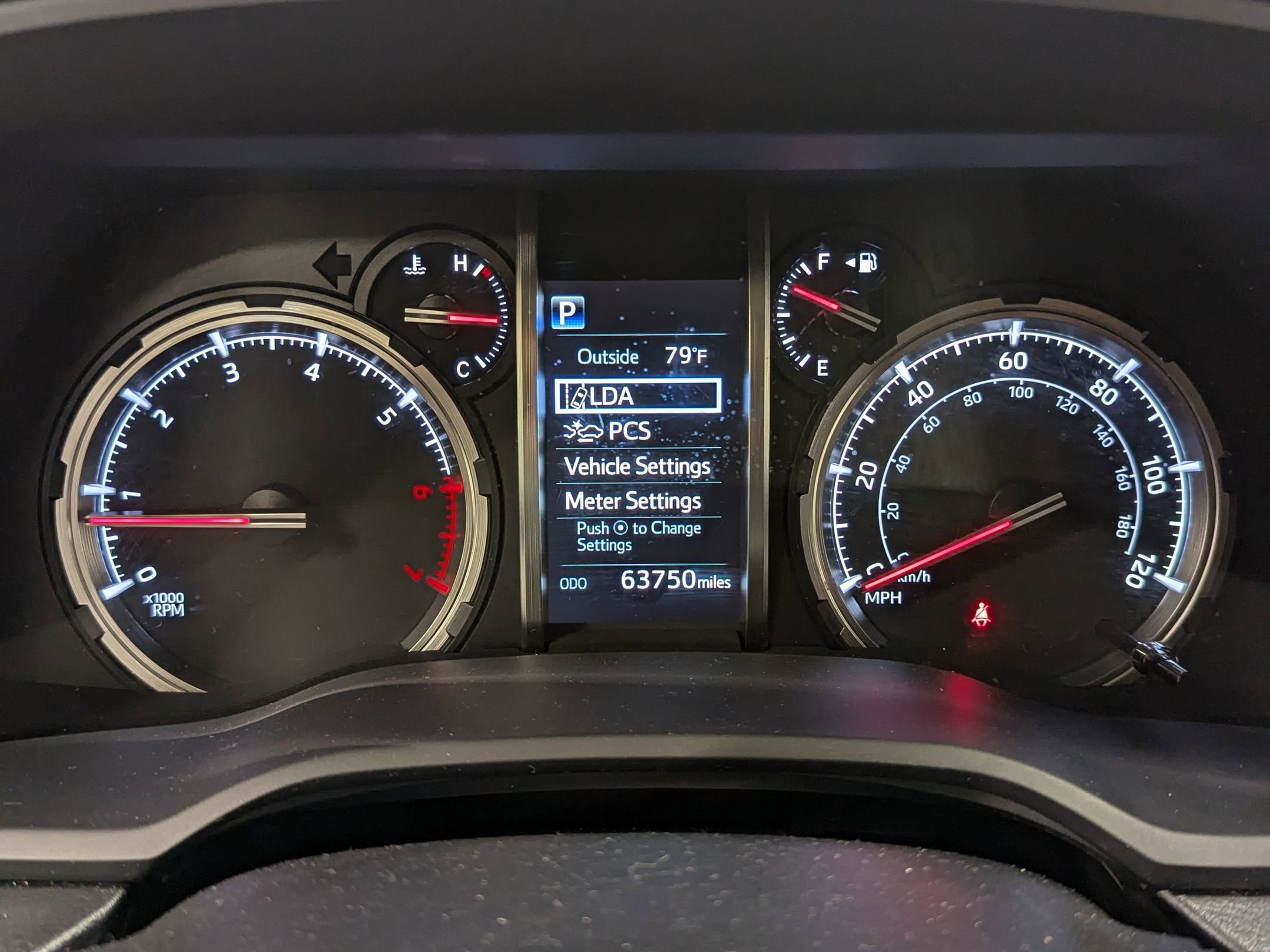 2020 Toyota 4Runner TRD Premium photo 15