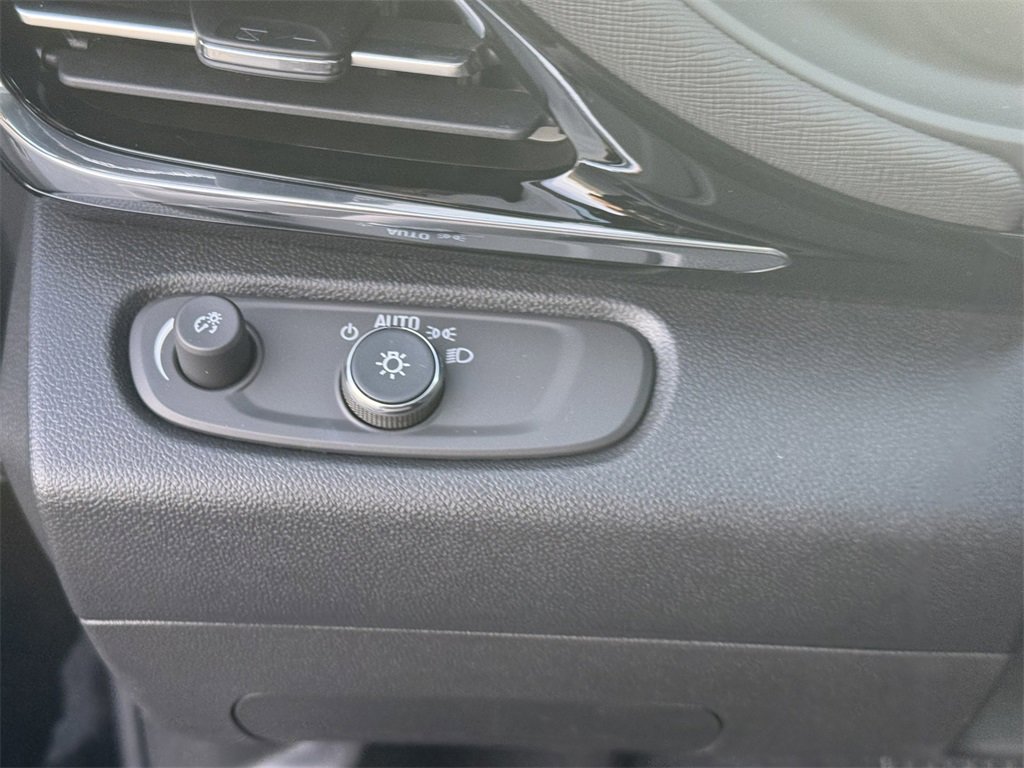 2026 BUICK ENVISTA - Image 15