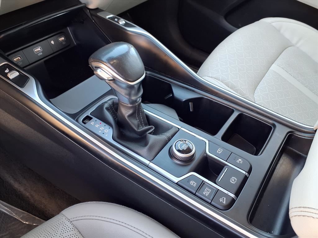 2023 Kia Sorento EX photo 21