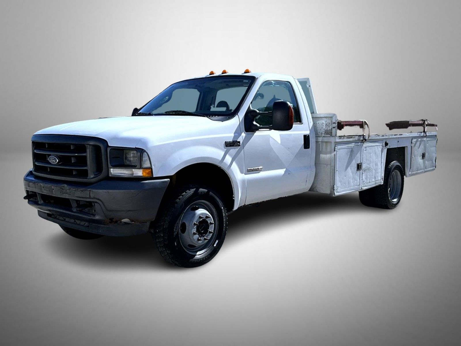 2004 Ford F-550's photo