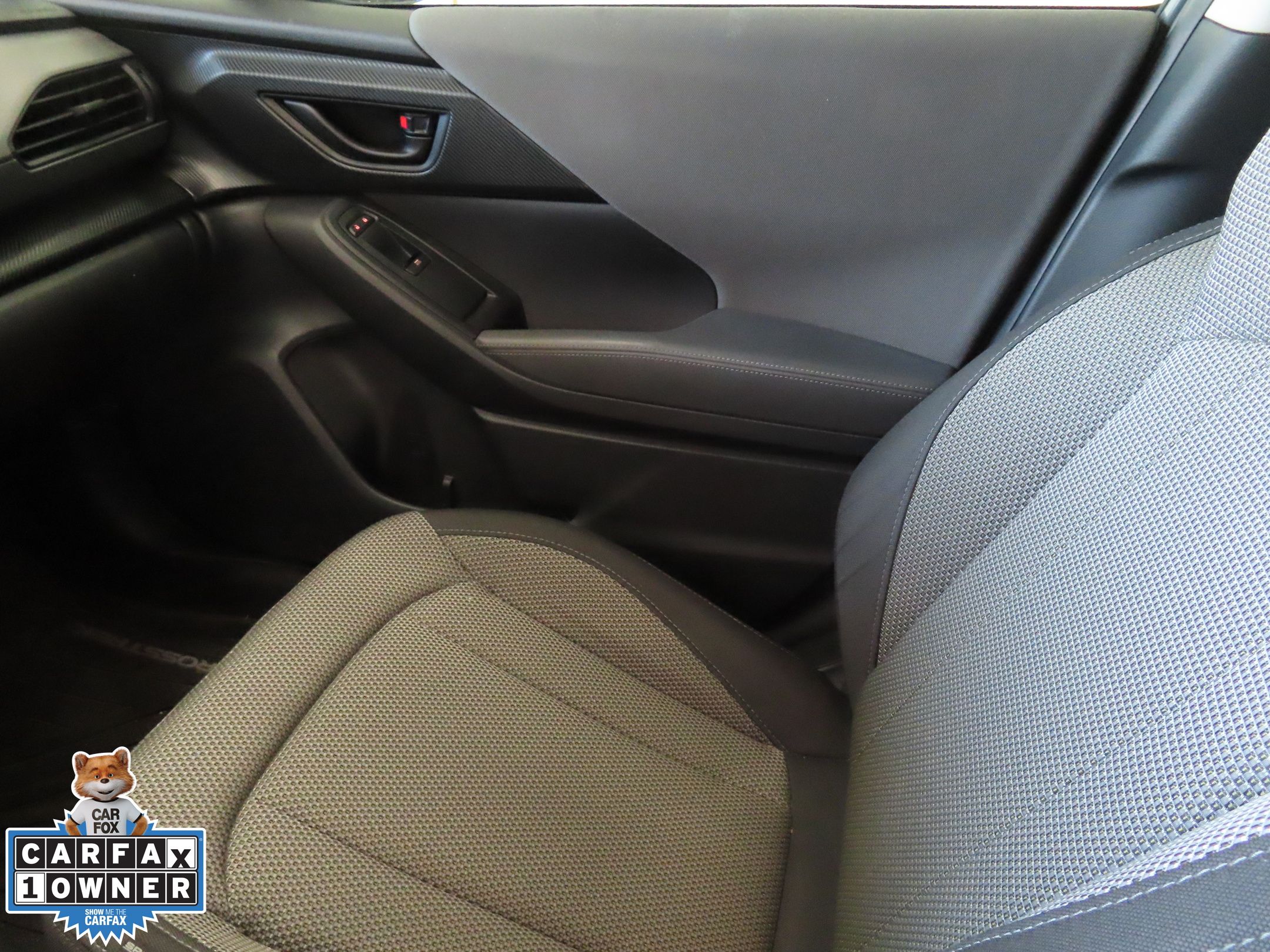 2024 Subaru Crosstrek Premium photo 17