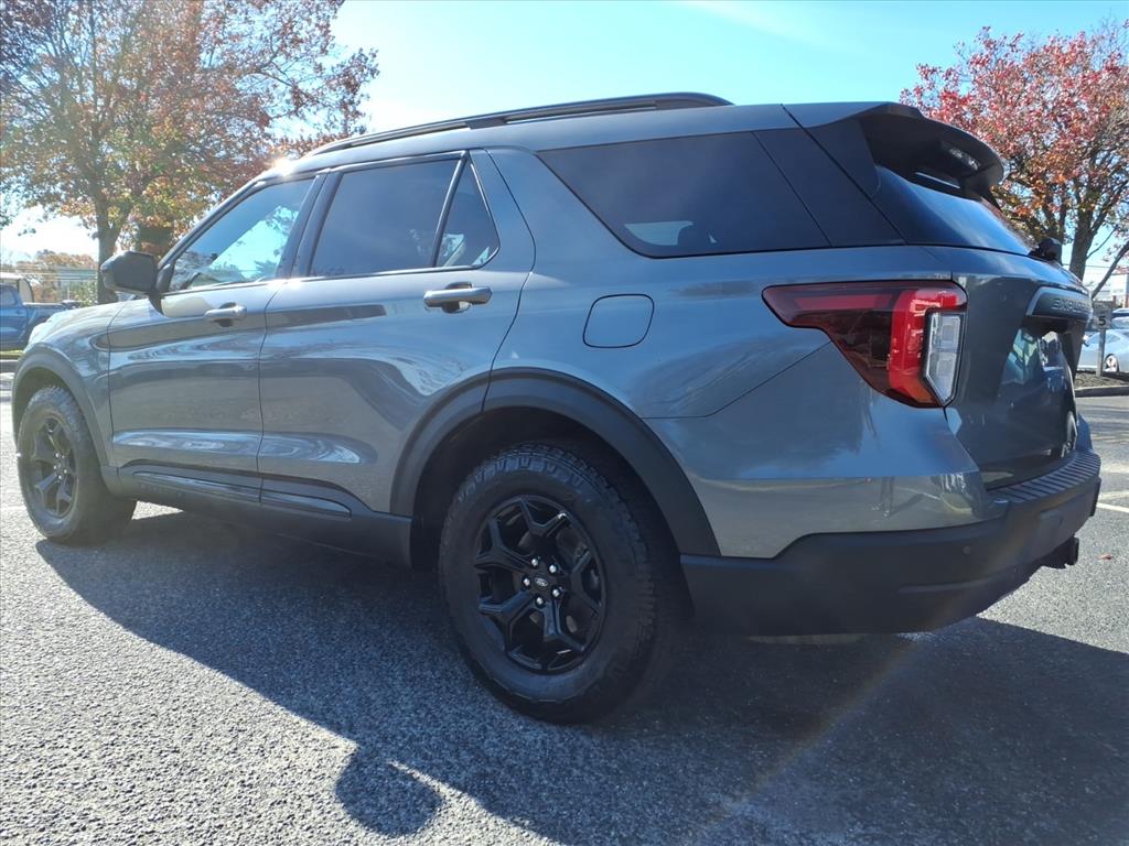 2024 Ford Explorer Timberline photo 3