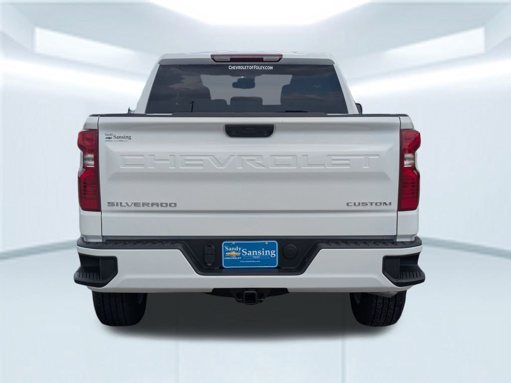 2026 Chevrolet Silverado 1500 Custom photo 2