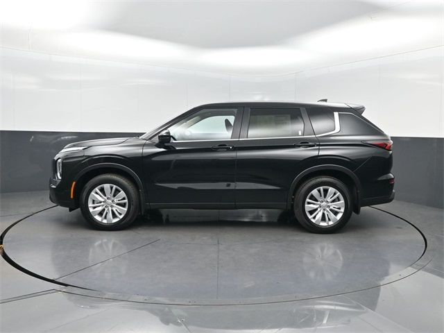 2025 Mitsubishi Outlander ES photo 2