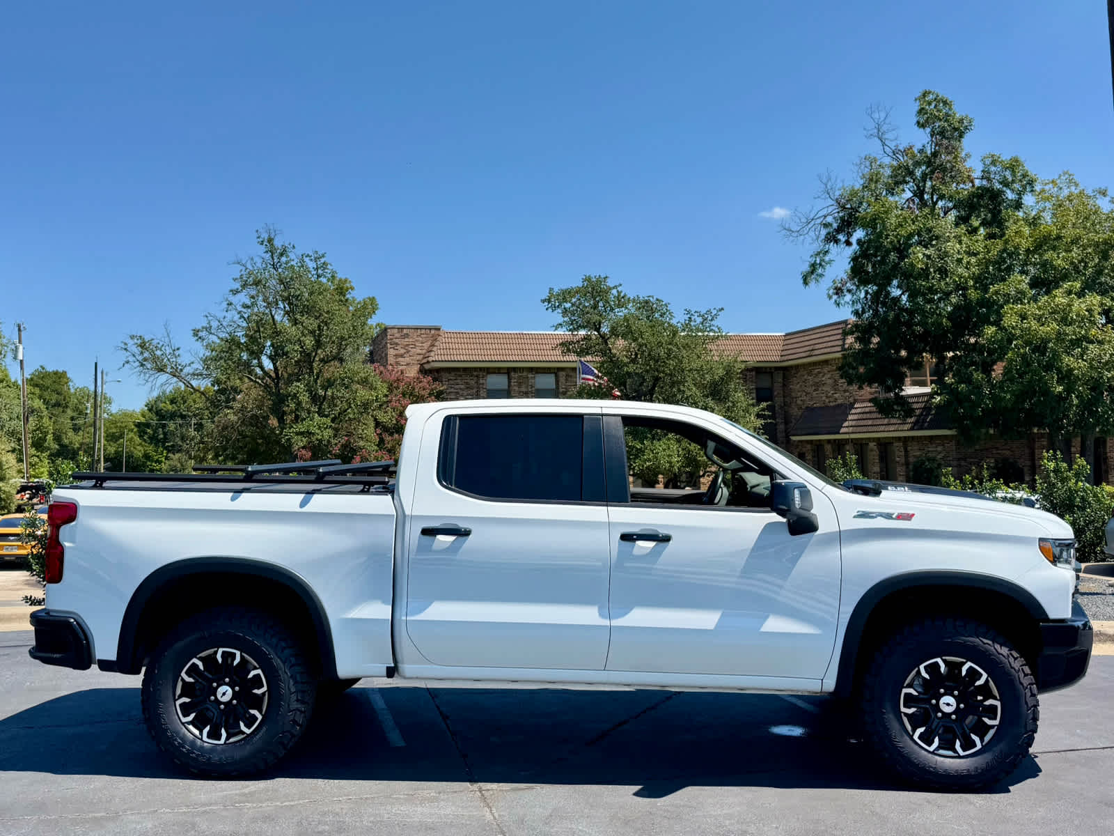 2022 Chevrolet Silverado 1500 ZR2 photo 6