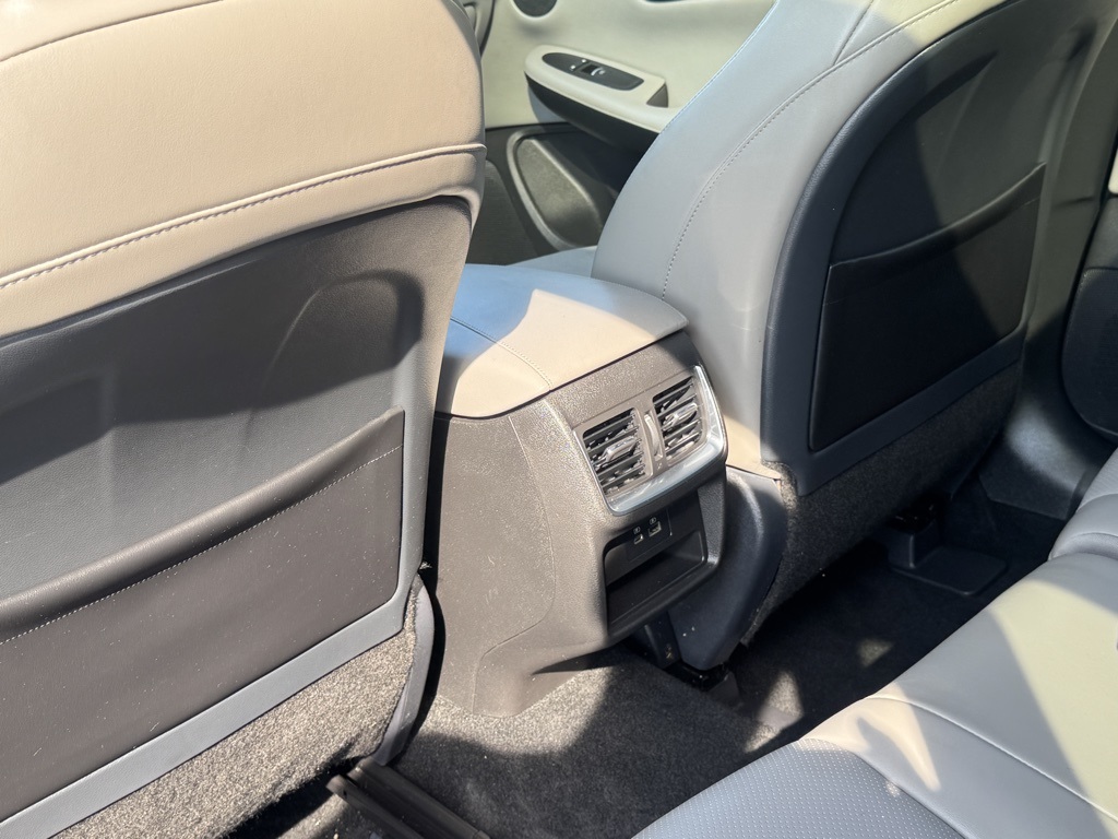 2024 Infiniti QX50 Luxe photo 17