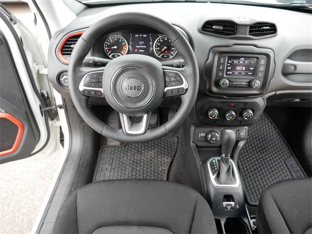 2020 Jeep Renegade Sport photo 16