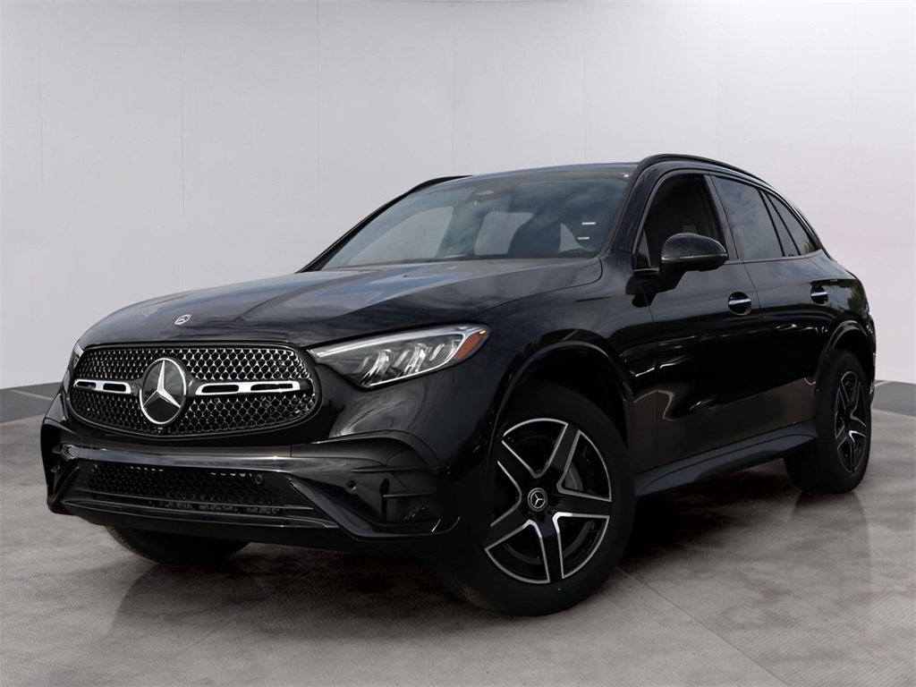 2026 Mercedes-Benz GLC Base's photo