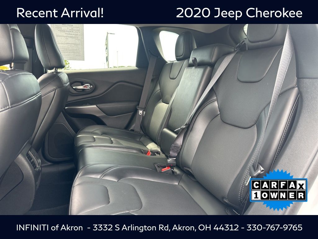 2020 Jeep Cherokee Latitude photo 33