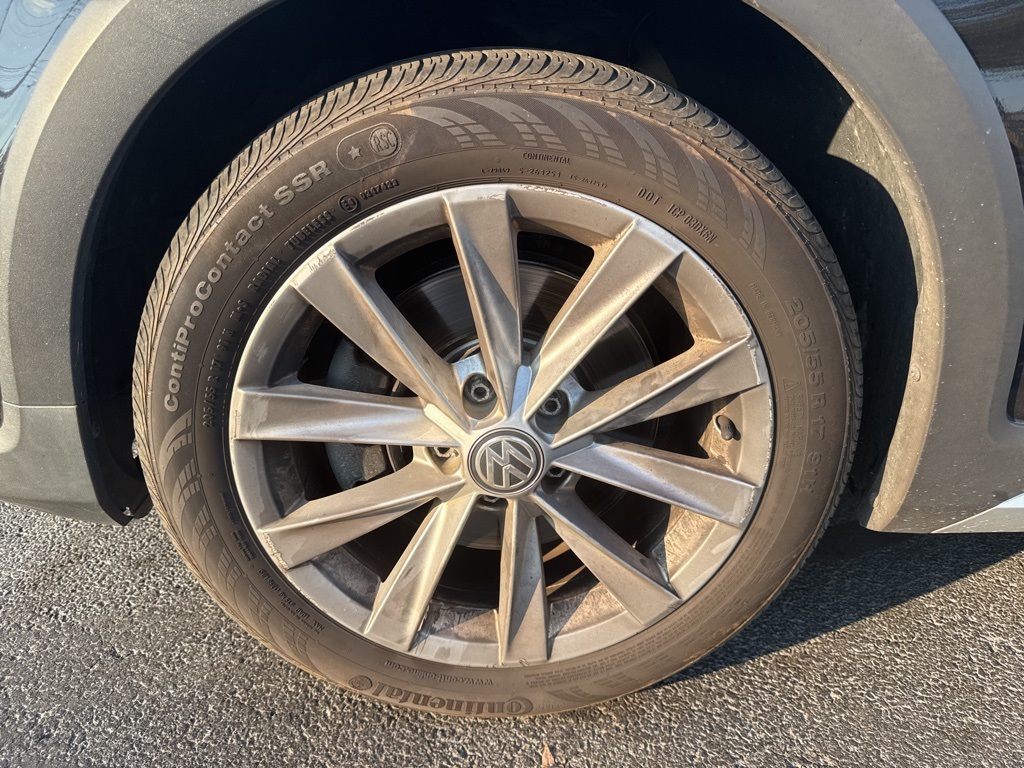 2017 Volkswagen Golf Alltrack TSI SE photo 13