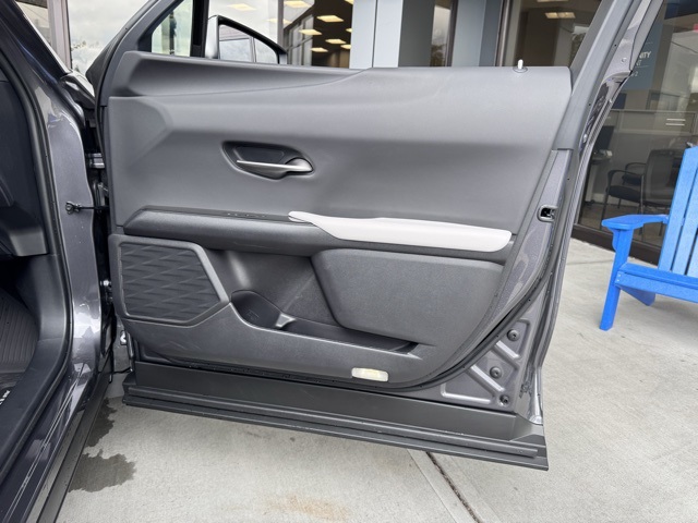 2025 Lexus UX Premium photo 21