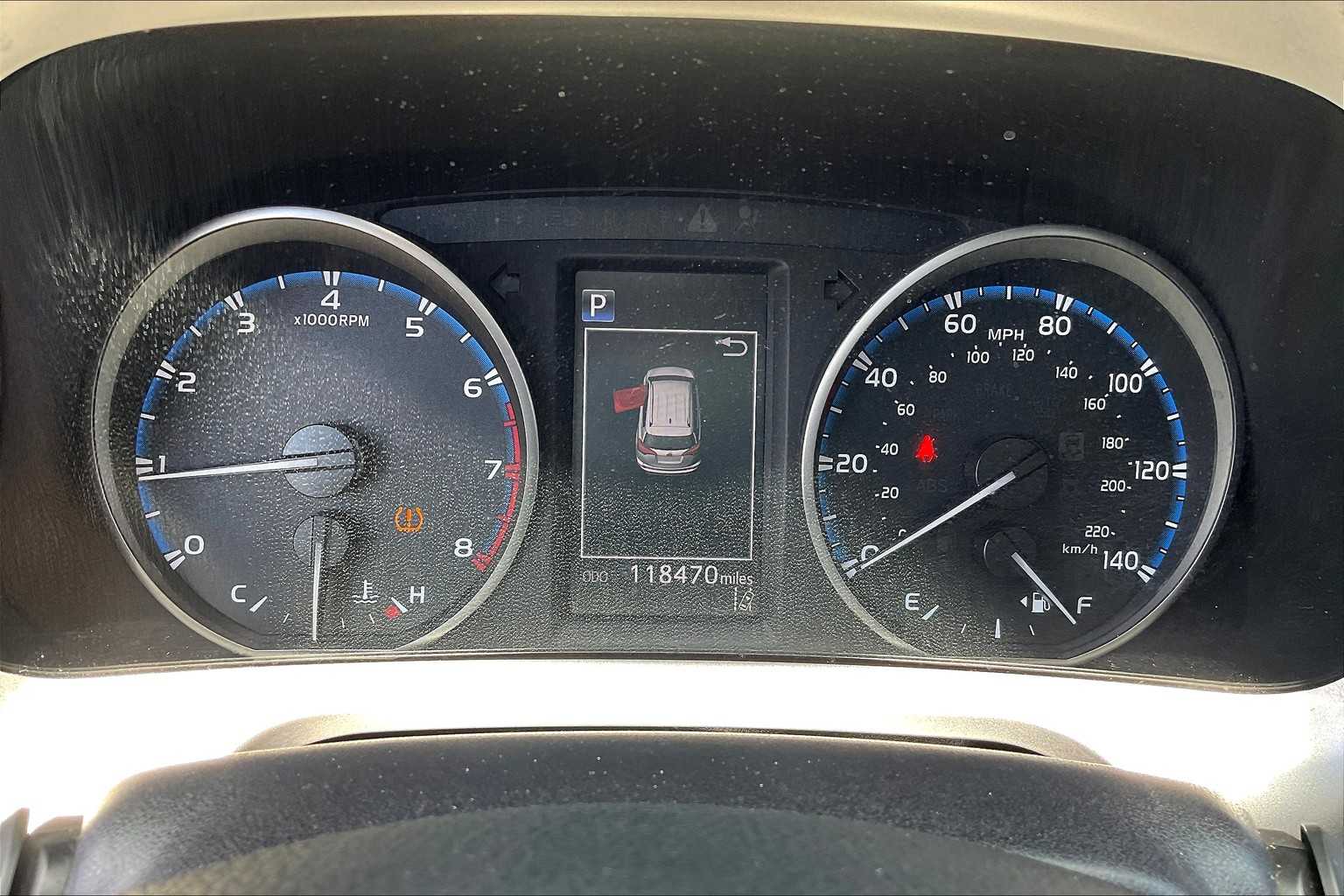2017 Toyota RAV4 XLE photo 24