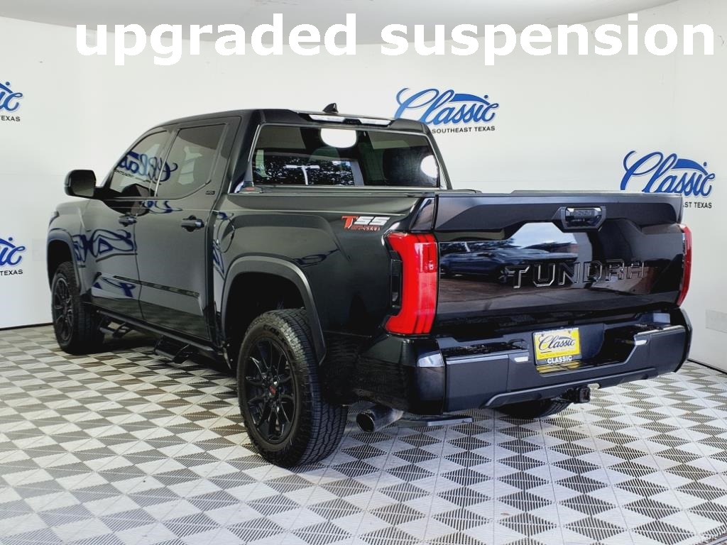2023 Toyota Tundra SR5 photo 2