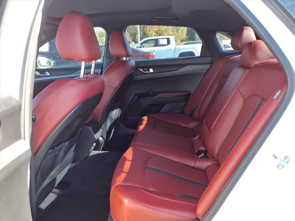 2023 Kia K5 GT-Line photo 4