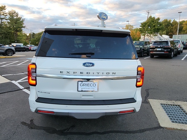 2022 Ford Expedition Platinum photo 4