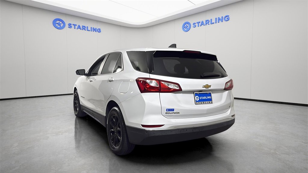 2021 Chevrolet Equinox LT photo 3
