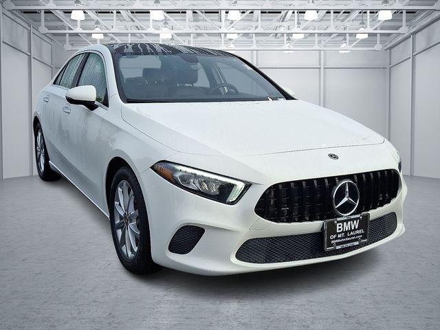 2022 Mercedes Benz A 220 4MATIC photo 3