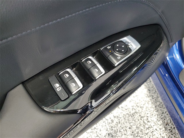 2025 Kia K5 EX photo 8