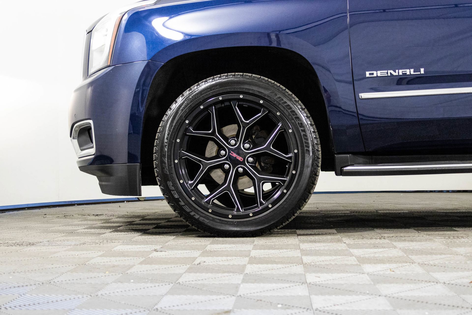 2018 Gmc Yukon Denali photo 32