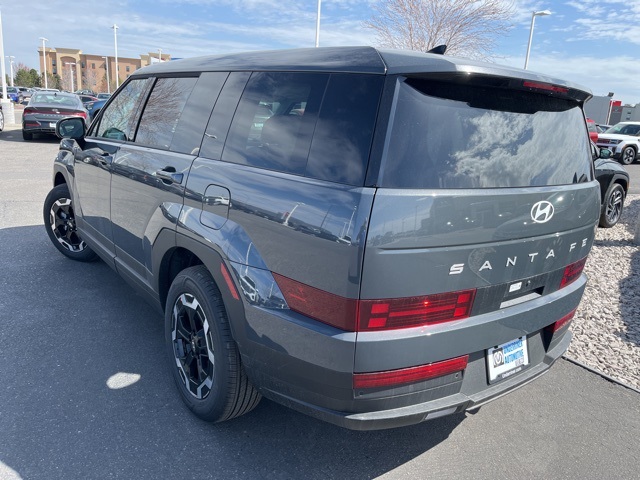 2025 Hyundai Santa Fe SE photo 3
