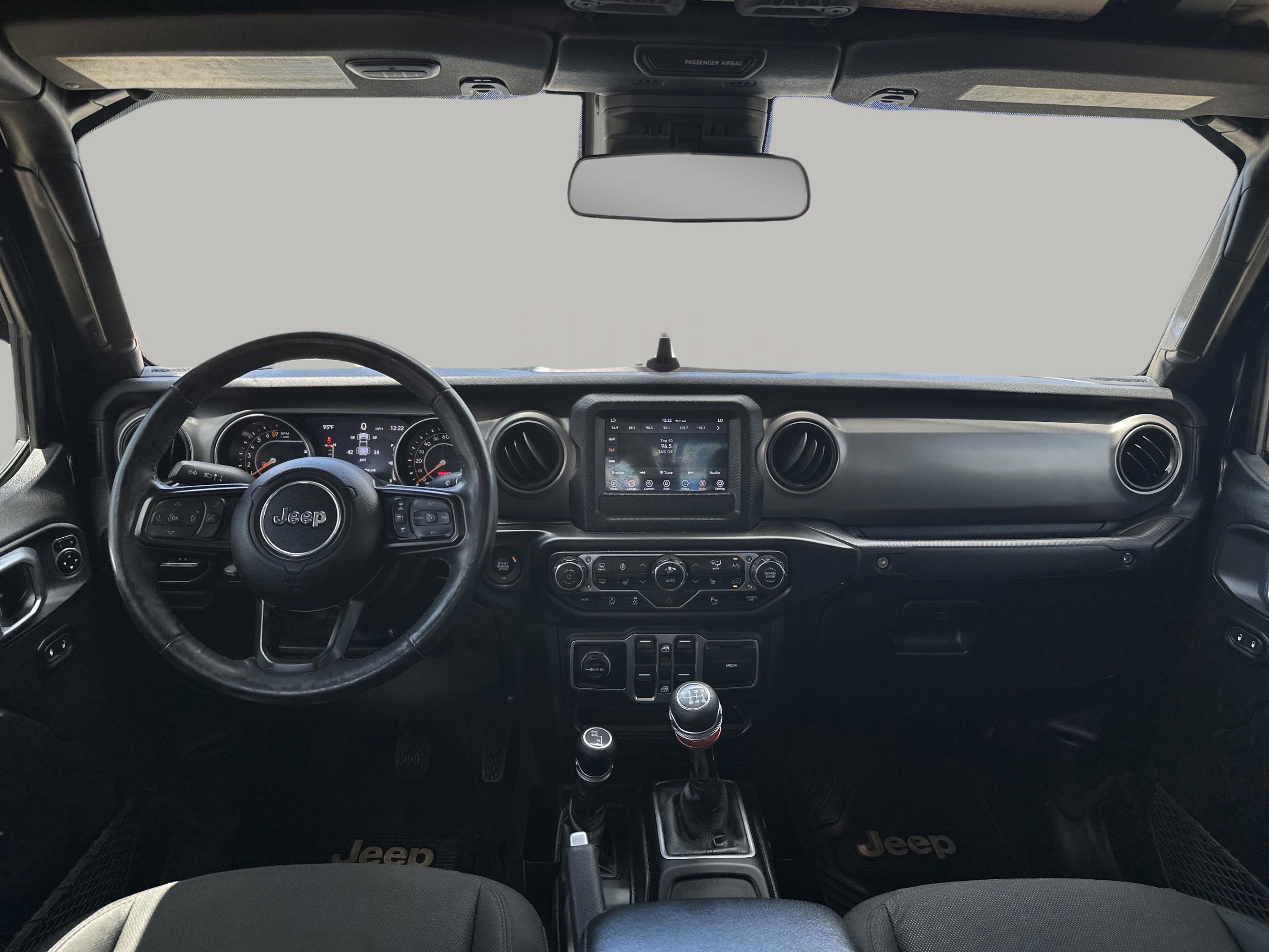 2020 Jeep Gladiator Sport photo 19
