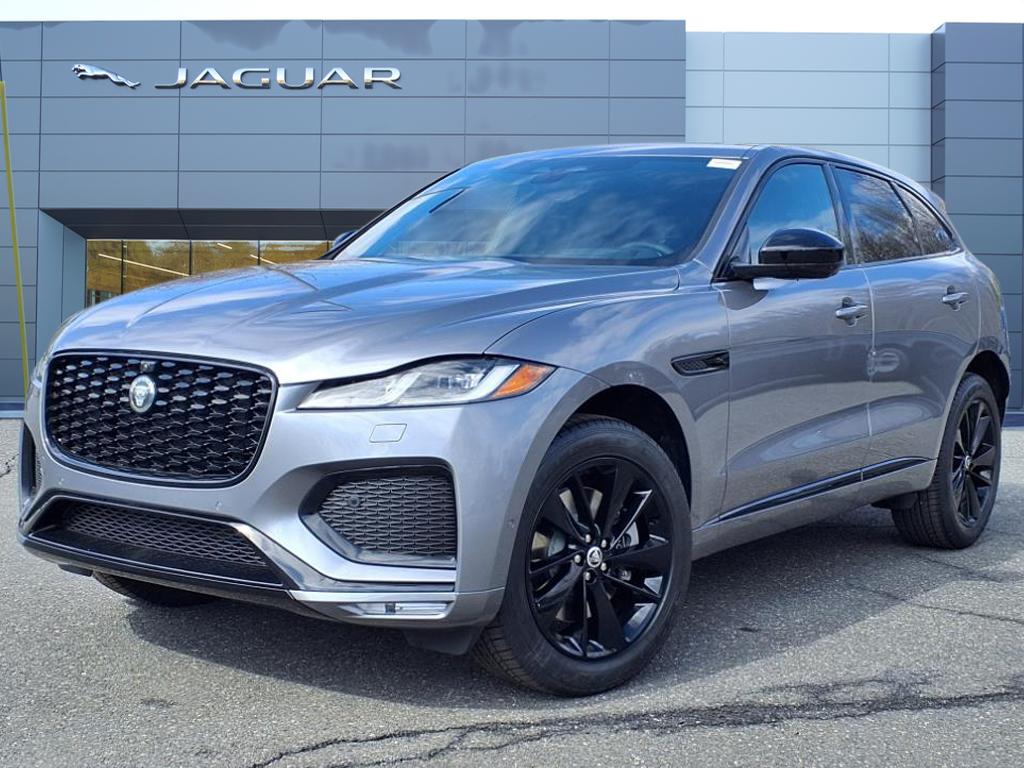 2026 Jaguar F-Pace R-Dynamic S's photo