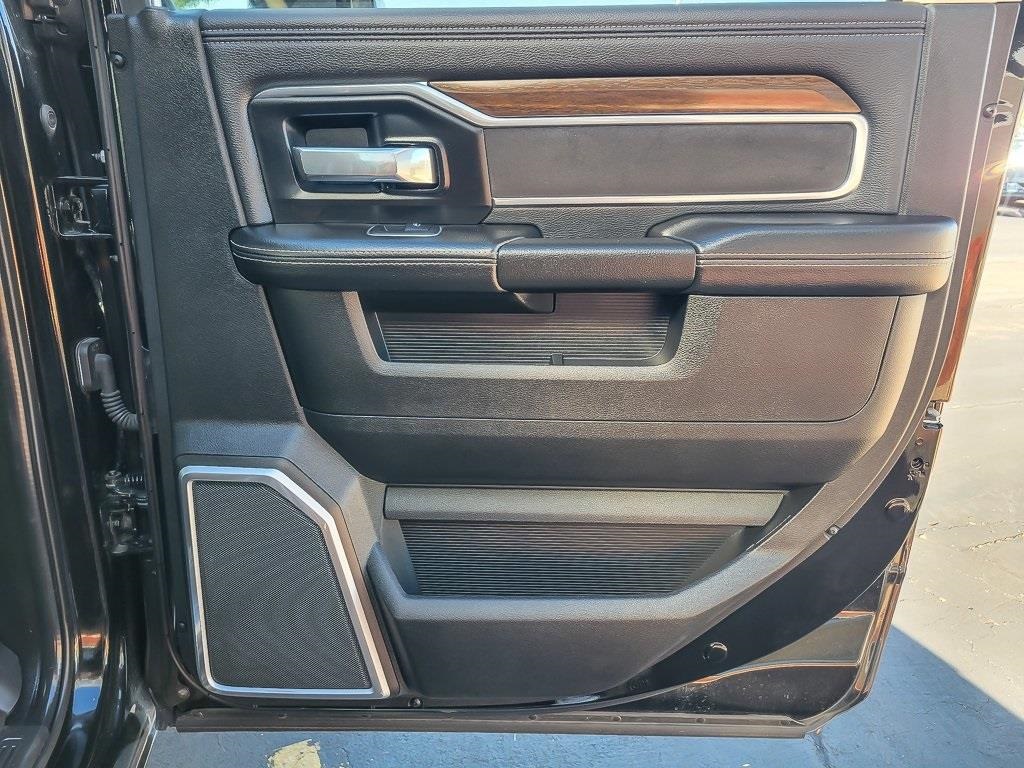 2022 RAM 2500 - Image 19