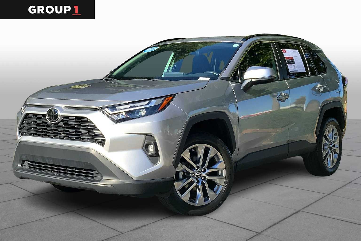 2023 Toyota RAV4 XLE Premium