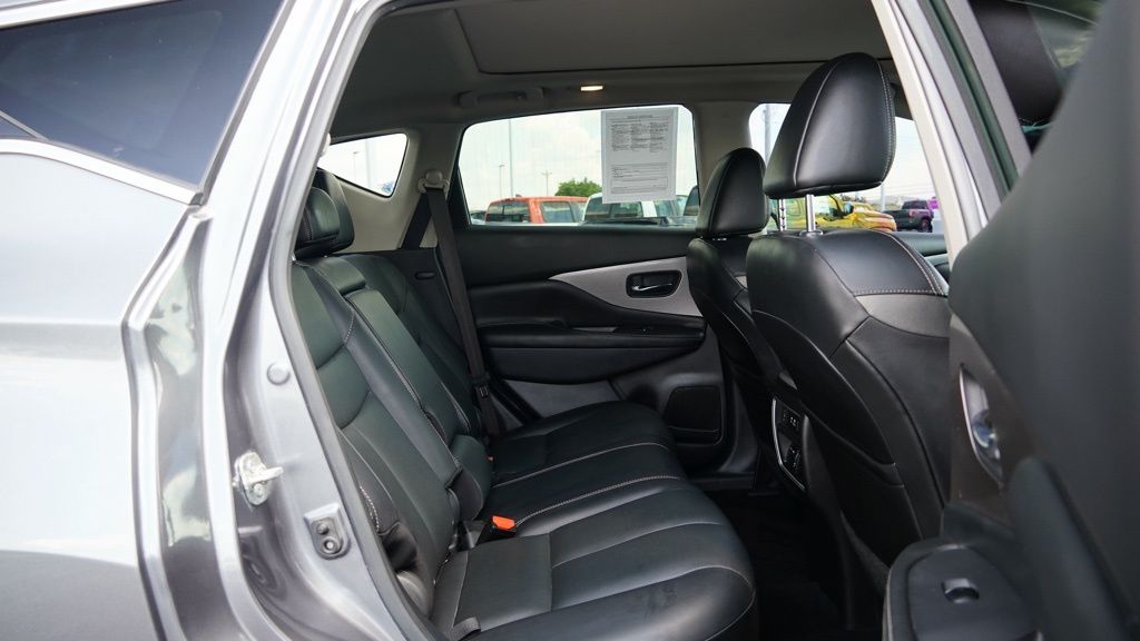 2020 Nissan Murano SL photo 18