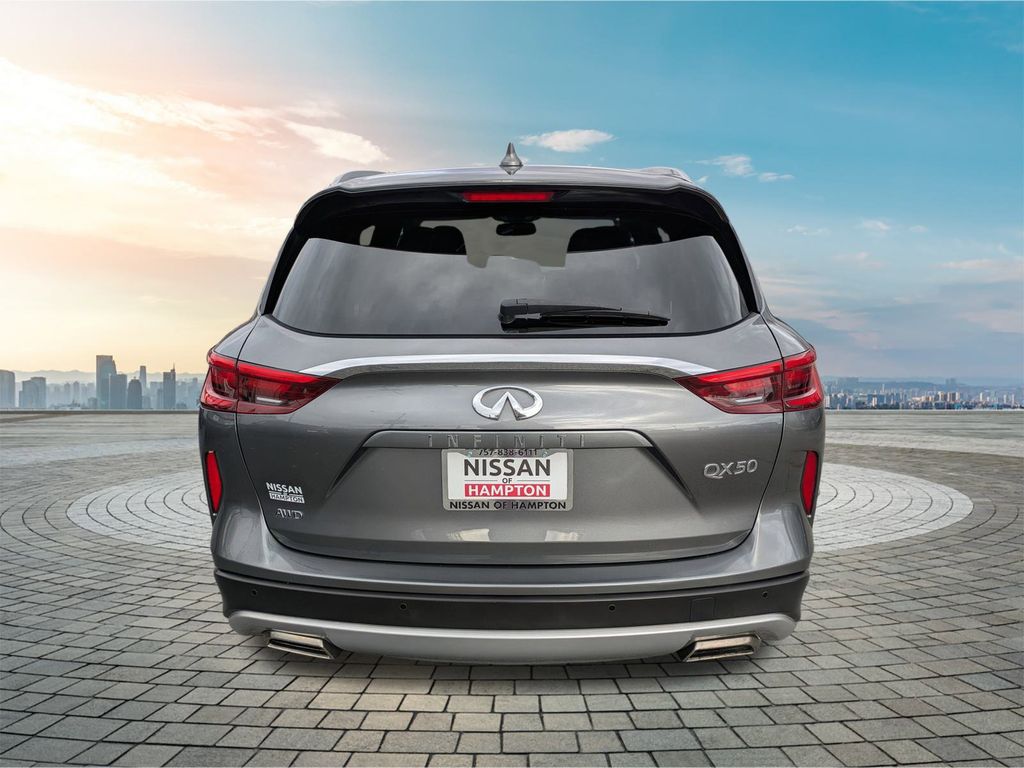 2019 Infiniti QX50 PURE photo 3