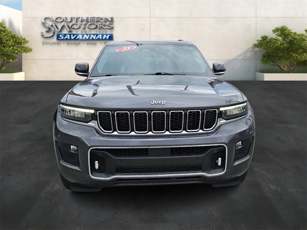 2023 Jeep Grand Cherokee Overland photo 7