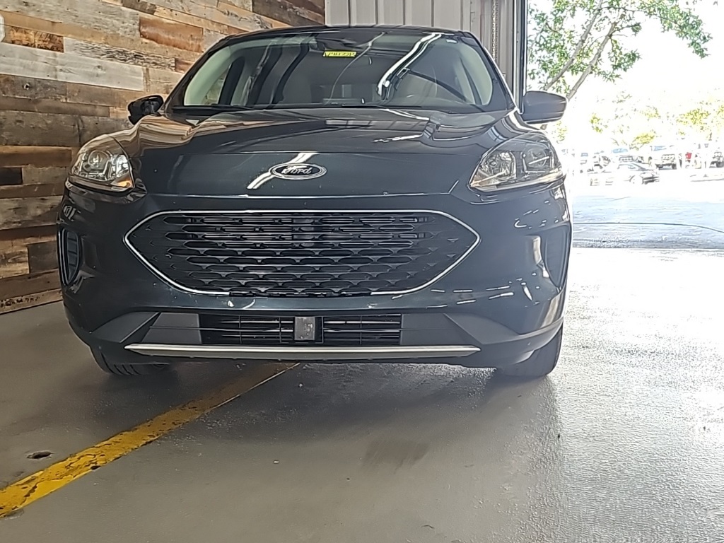 2022 Ford Escape SE photo 4