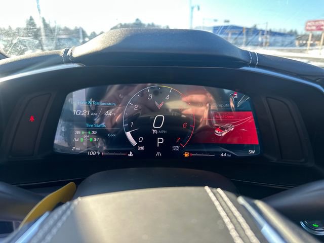 2025 Chevrolet Corvette Stingray 2LT photo 14