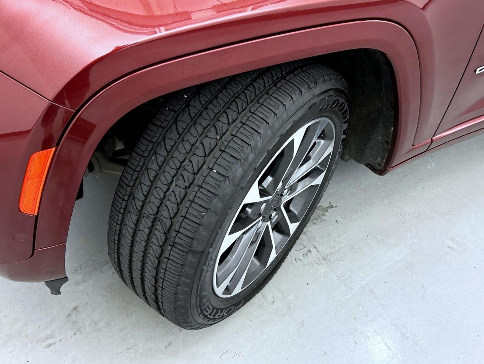 2022 Jeep Grand Cherokee Overland photo 23