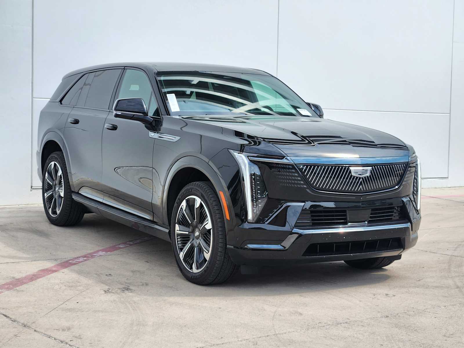 2025 Cadillac Escalade IQ Sport photo 2