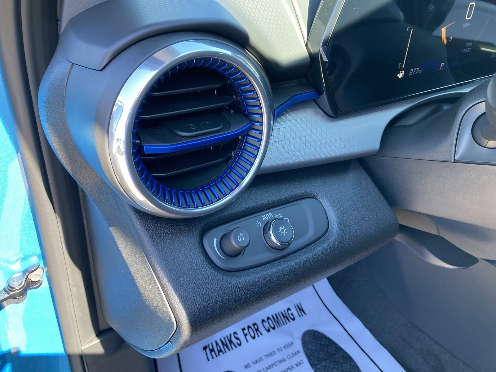 2026 Chevrolet Trax LT photo 13