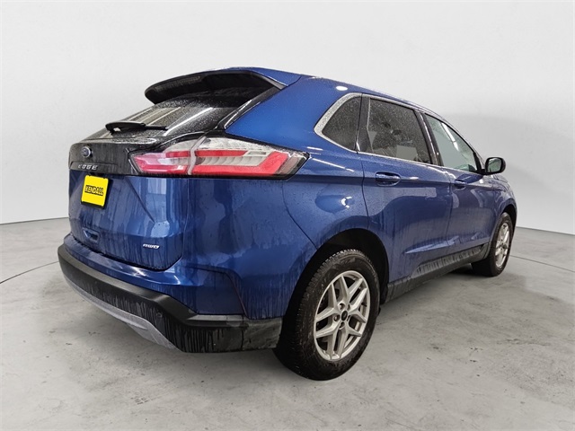 2024 Ford Edge SEL photo 5