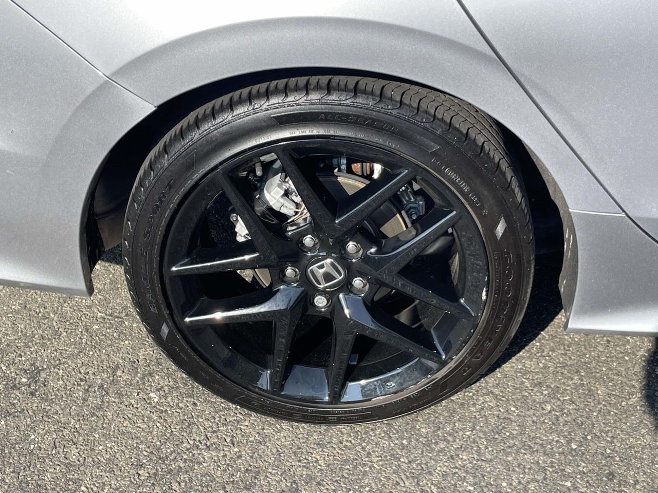2022 Honda Civic Sport photo 4