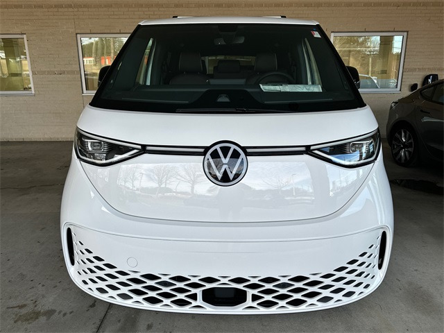 2025 Volkswagen ID. Buzz Pro S photo 2