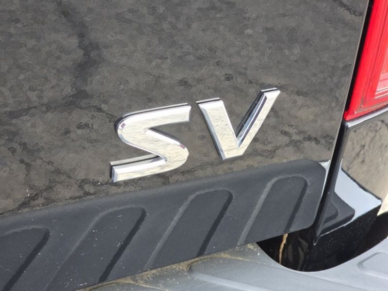 2021 Nissan Frontier SV photo 6