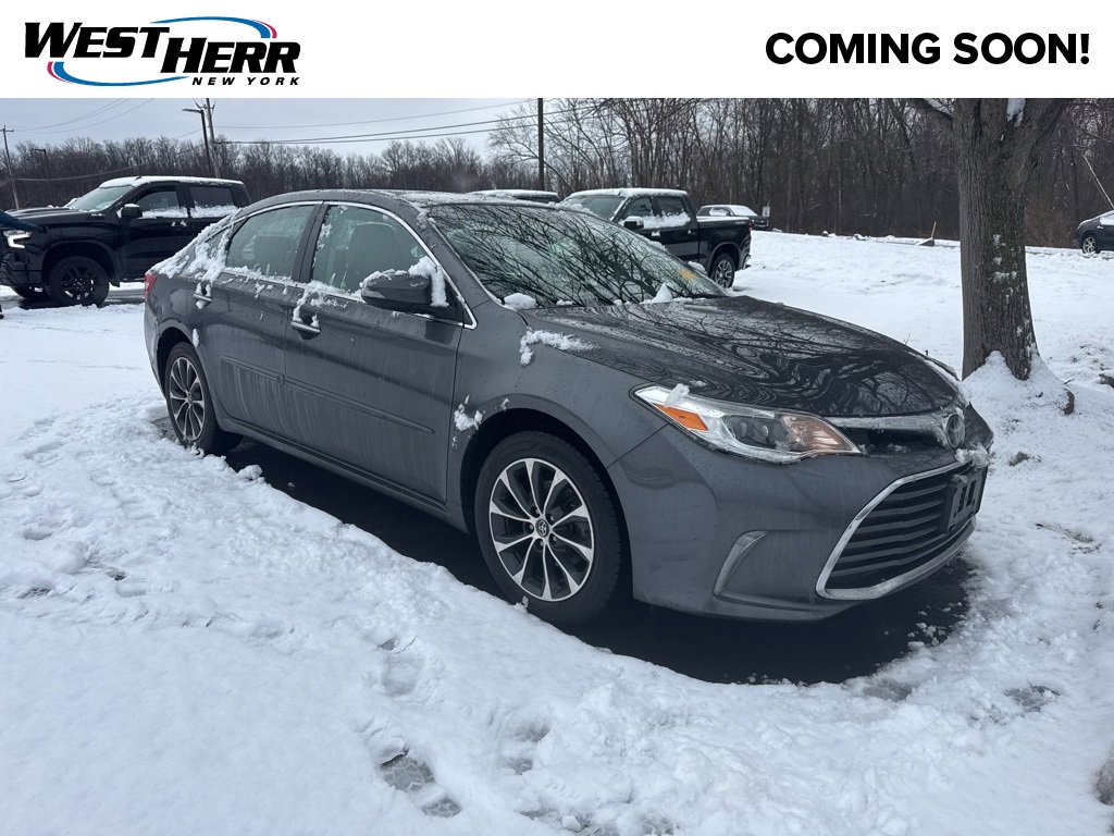 2018 Toyota Avalon XLE's photo
